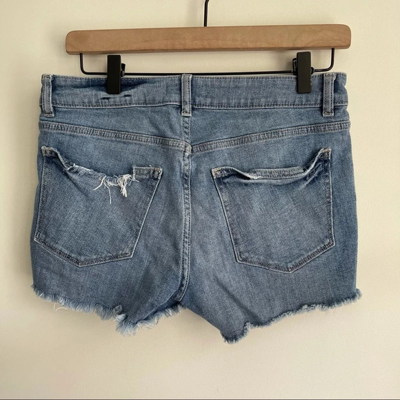 DL1961 Karlie mid-rise boyfriend jean shorts 27 - Picture 3 of 7